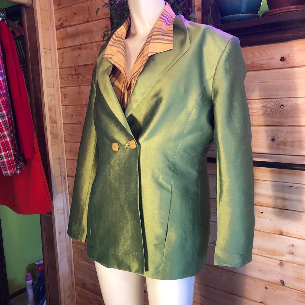 60’s silk shark skin blazer chartreuse. Size 4